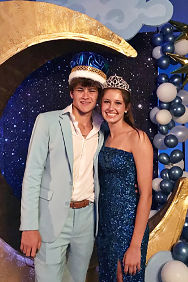 Geneva Crowns The 2022 Prom King And Queen Geneva School Of Boerne